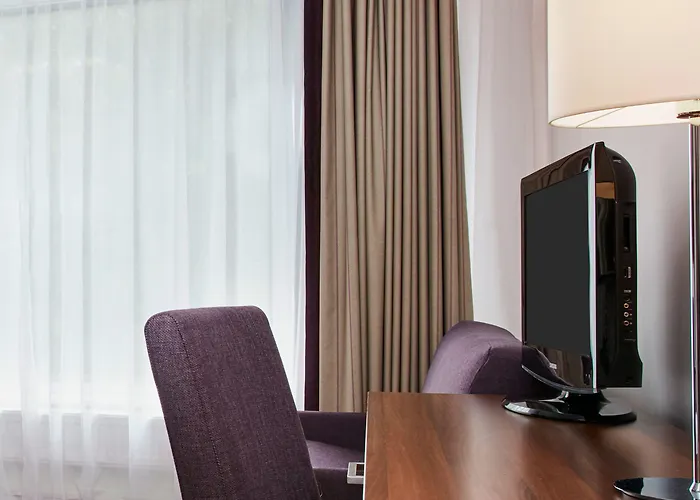 Leonardo Christchurch