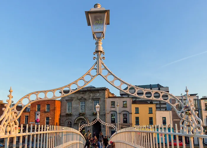 Leonardo Christchurch 4*