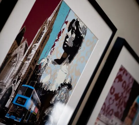 Leonardo Christchurch דבלין