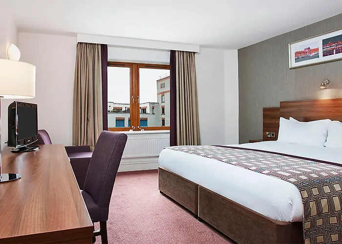 Leonardo Christchurch Dublín