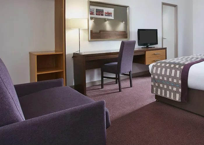 Leonardo Christchurch Hotel 4*