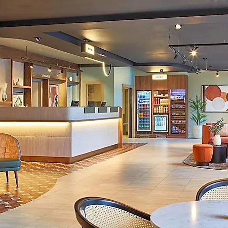 ホテル Leonardo Christchurch 4*