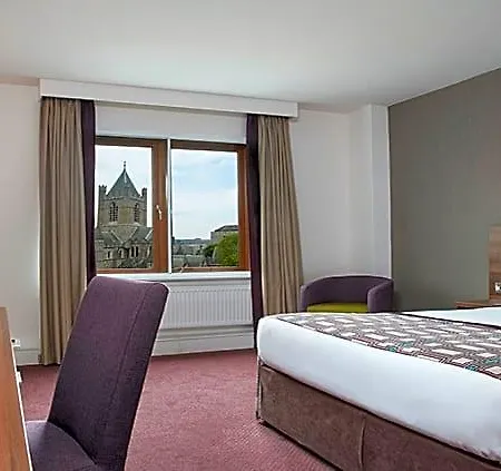 Leonardo Christchurch Hotel 4*