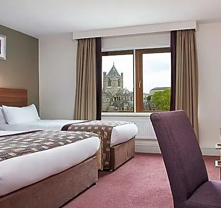 Leonardo Christchurch 4* Dublino