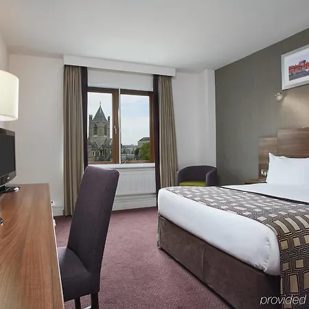 Jurys Christchurch 4* Dublin