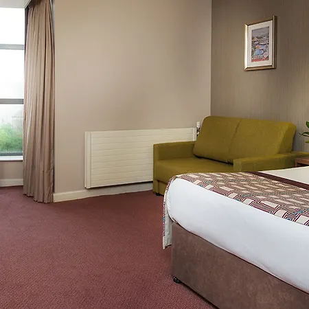 Jurys Christchurch 4*