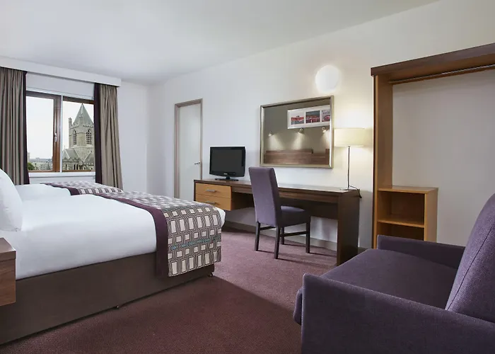 Leonardo Christchurch Hotel