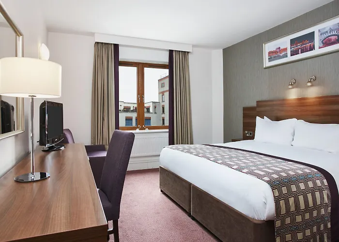 Leonardo Christchurch Hotel 4*